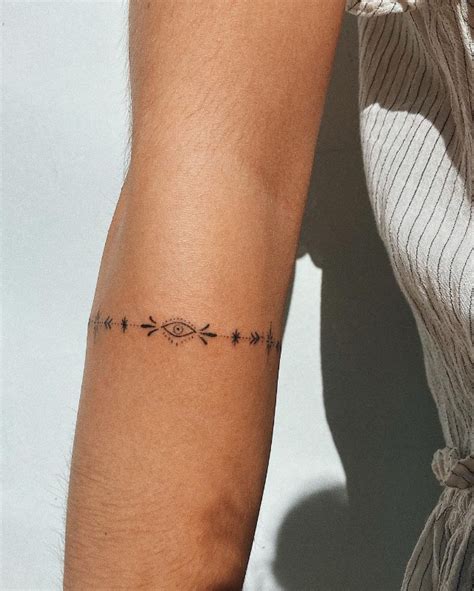 10 Cool Armband Tattoo Ideas That Will Make You Want To Get Inked