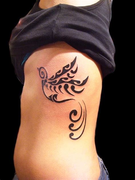 10 Sexiest Rib Tattoos For Women Flawssy