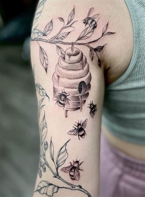 100 Beautiful Bee Tattoos Ideas Meaning Tattoo Me Now In 2024