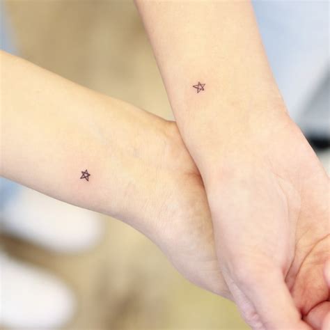 12 Dainty And Minimalist Star Tattoo Ideas For Your Next Ink Preview Ph