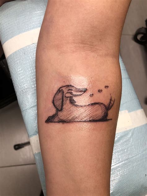 14 Minimalist Tattoo Ideas For Dachshund Lovers Petpress