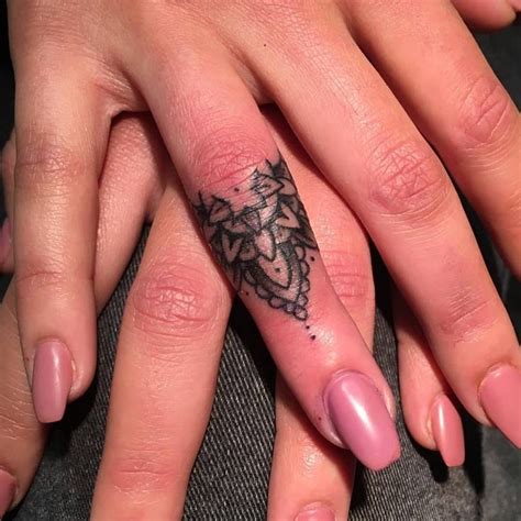 165 Best Finger Tattoo Symbols And Meanings 2020 Designs For Women