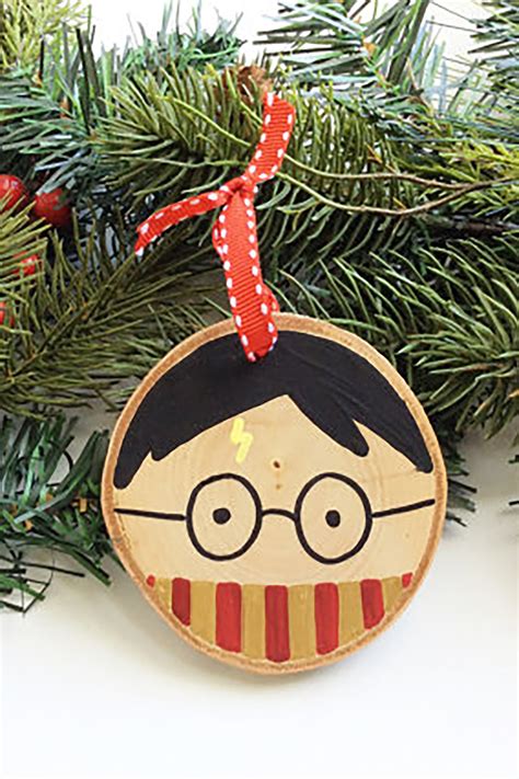 18 Best Harry Potter Ornaments Harry Potter Christmas Tree Ideas