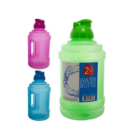 5 Benefits of Using a 2 Litre Water Bottle