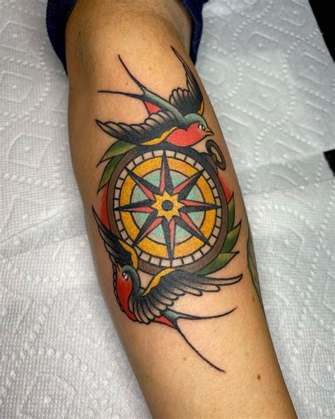 20 Compass Tattoo Ideas For Women Mom S Got The Stuff