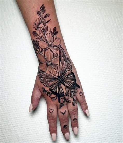 20 Creative Wrist And Hand Tattoo Ideas To Inspire Your Next Ink