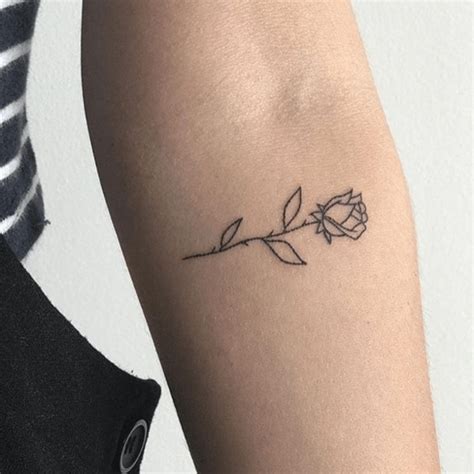 20 Rose Tattoo Ideas That Are Cute Af Society19