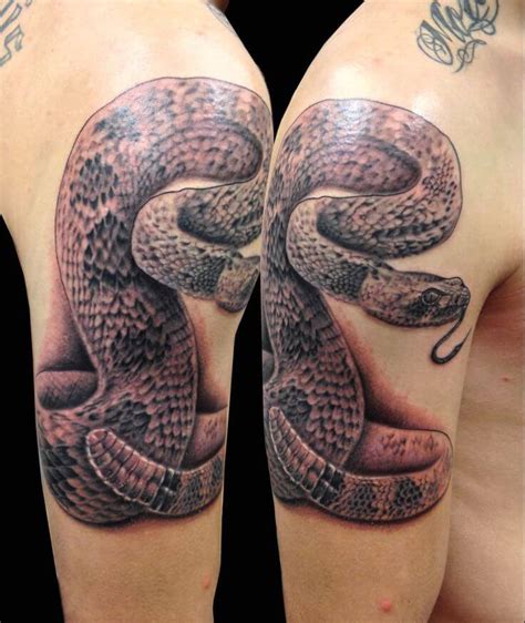 20 Traditional Rattlesnake Tattoo Designs Petpress Head Tattoos