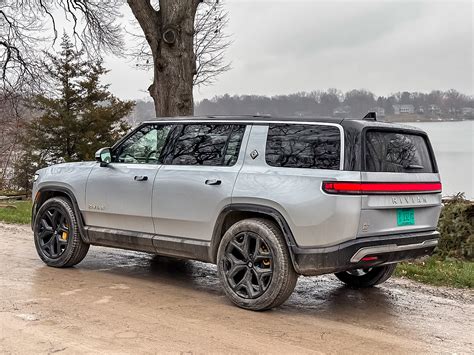 2023 Rivian R1s Launch Edition Review Not Intuitive But Worth The Eff