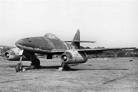 22 Stunning Pictures Of The Legendary Me 262 The First Jet Aircraft