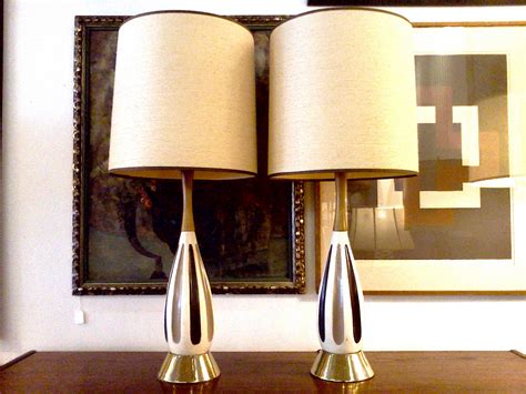 25 Mid Century Modern Lamps To Light Up Your Life Warisan Lighting