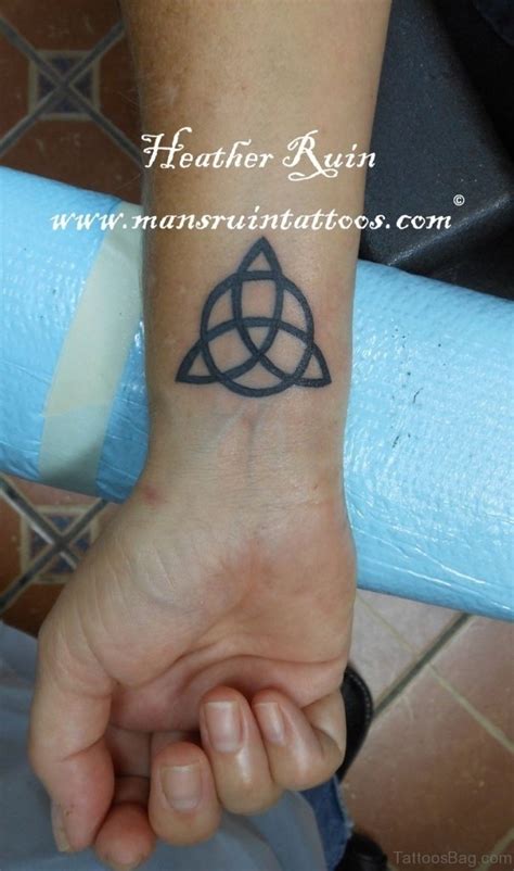 28 Fantastic Celtic Tattoos For Wrist