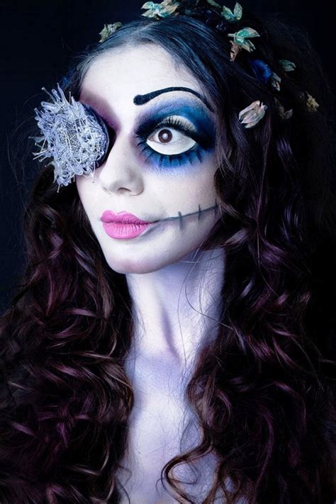 30 Creepy Halloween Makeup Ideas For Women To Try Flawssy