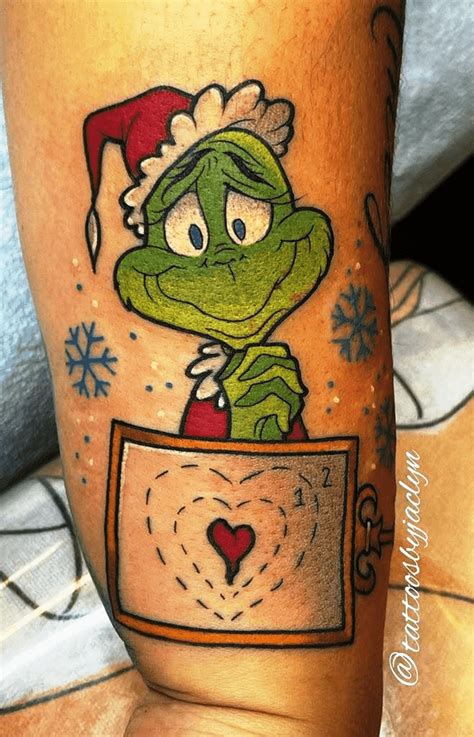 30 Dazzling Grinch Tattoos For Men