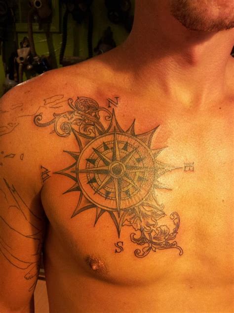 30 Stunning Compass Tattoo Designs Entertainmentmesh