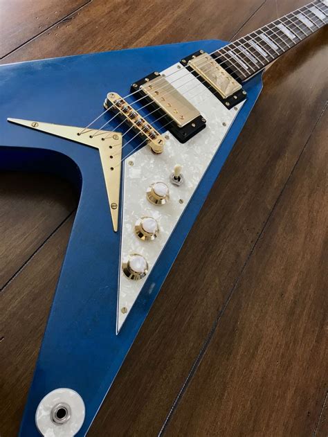 31 Flying V Guitars Ideas Flying V Flying V Guitar Gibson Guitars