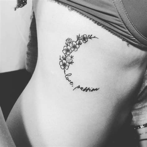 31 Stunning Rib Tattoos For Women You Should Try Zestvine 2024