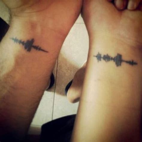 32 Of The Best Couples Tattoos Youll Ever See Couples Tattoo