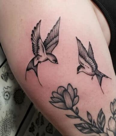 35 Amazing Sparrow Tattoos With Meanings Ideas And Designs