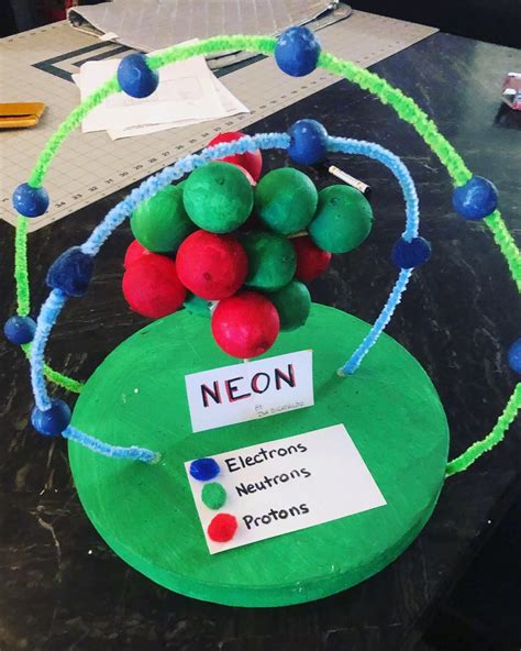 3D Neon Atom Model Project