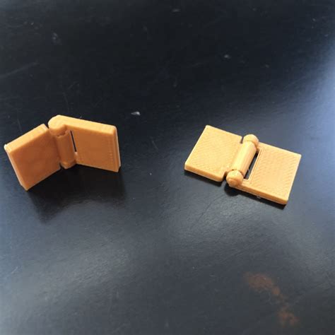 3D Printable 3D Printed Hinge By Owen Fantuzzi