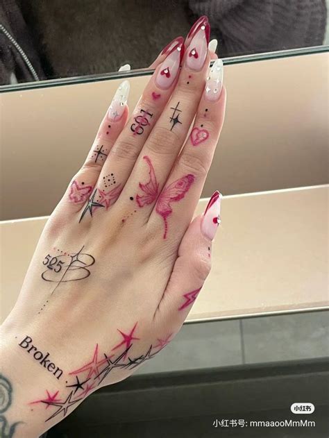 40 Unique Girly Hand Tattoo Ideas To Inspire Your Next Ink Pretty