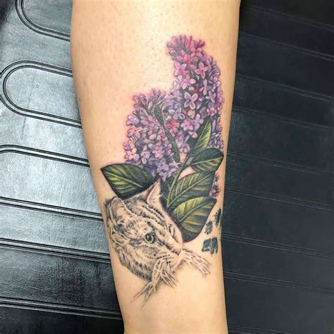 41 Pretty Lilac Tattoo Ideas