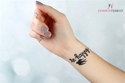 51 Best Hand Tattoos For Women Trending Now Fashionterest