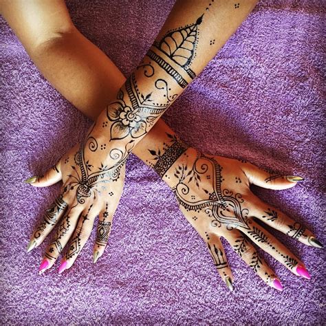 65 Festive Mehndi Designs Celebrate Life And Love With Henna Tattoos