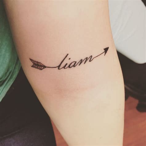 65 Memorable Name Tattoos Ideas And Designs On Arm