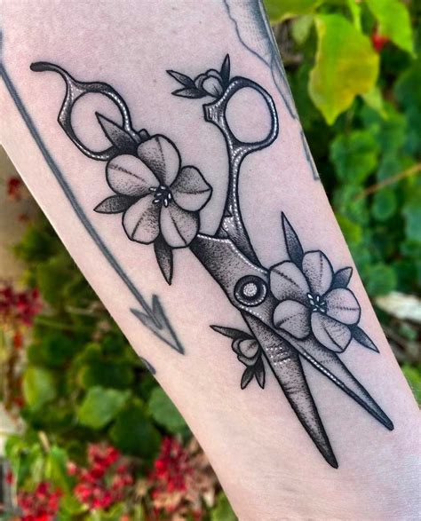 83 Best Images Scissors Tattoo Tattoos Hairstylist Tattoos