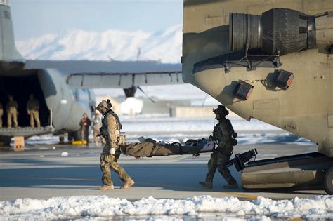 Aeromedical Evacuation Airmen Save Lives In Afghanistan U S Air