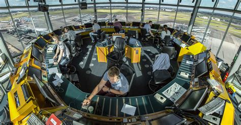 Air Traffic Control Salary: How Much Do Controllers Earn