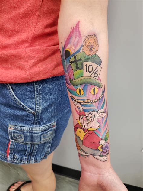 7 Whimsical Alice in Wonderland Tattoo Ideas