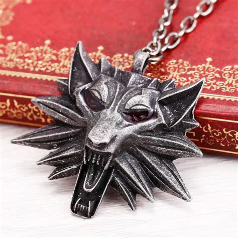 Aliexpress Com Buy The Witcher 3 Wild Hunt Medallion Pendant Wizard Witcher Cat The Wild Hunt