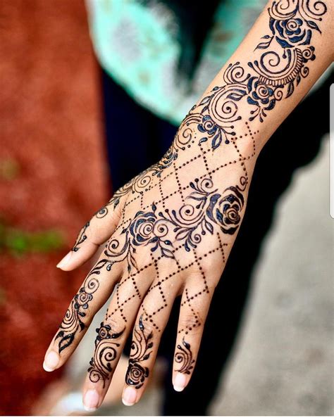 Amazing Henna Tattoo Designs You Ll Want To Get Right Now Indian Bridal Henna Tattooideas