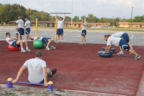 Amp 39 Boot Camp Amp 39 Class Helps Airmen Get Fit To Fight Amp Gt Air Force Amp Gt Article Display