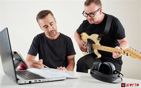 Aprende A Componer Una Canci N Con Guitarra La Gu A Definitiva Feria Musica