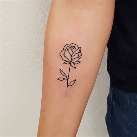 10 Simple Tattoo Designs for Beginners