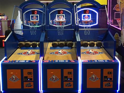 Shoot Hoops Like a Pro: Basketball Arcade Game Fun