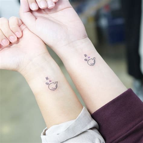 Best 70 Wrist Tattoos For Women December 2024