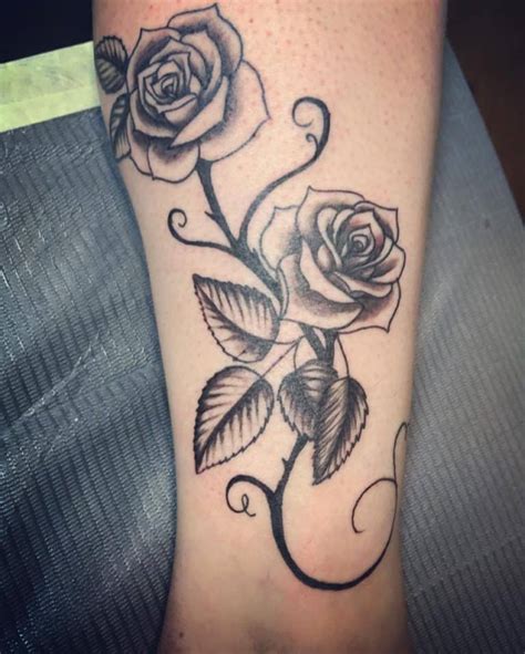 Black Rose Leg Tattoo Tattoos Pinterest Black Roses Vines And