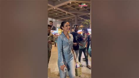 Bollywood Update Jasminbhasin Spotted At Airport Youtube