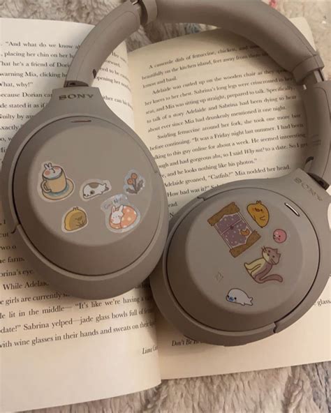 Books And Headphones In 2022 Cute Headphones Headphone Decoration Headphones