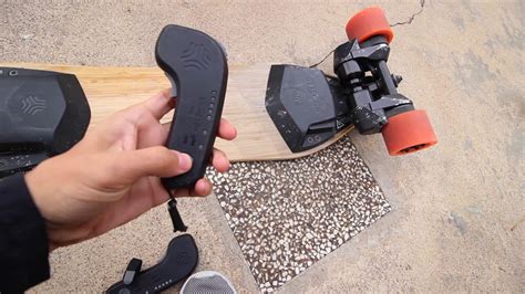 5 Ways to Attach a Boosted Board Remote Lanyard