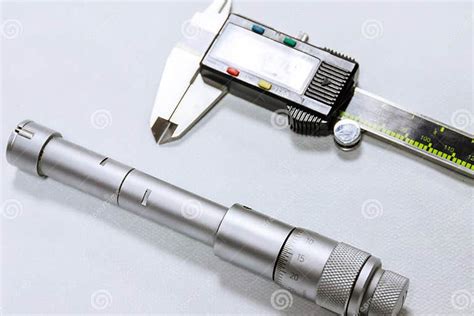 Calibration Bore Micrometer Calipers Devices For Accurate Measurement