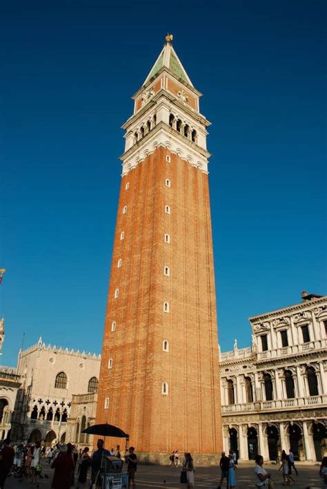 Campanile Di San Marco De Campanile Van Veneti