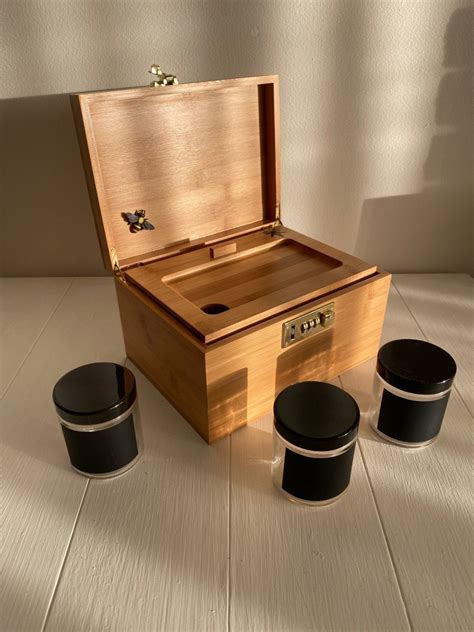 5 Best Cannabis Storage Boxes to Keep it Fresh