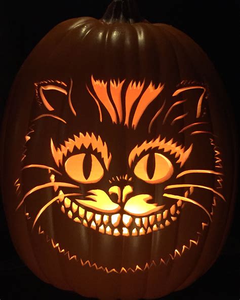 5 Ways to Carve a Cheshire Cat Pumpkin