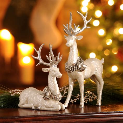 10 Unique Christmas Deer Decorations Ideas